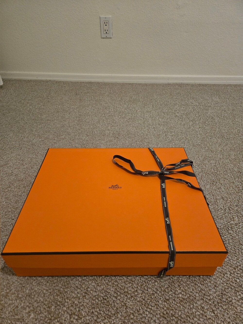 Large Hermes Box